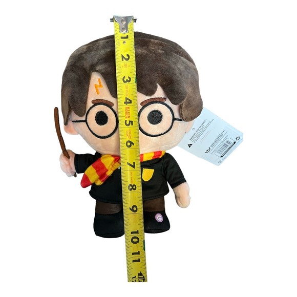 Harry Potter Plush Greeter Animatronics Figurine Moves to Wizard Theme Hogwarts - Picture 3 of 4
